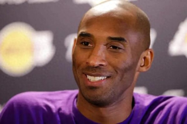 Kobe rơi ra khỏi top 10 trong lịch sử! Klay Thompson hoàn toàn mỉa mai: Tại sao Curry tốt hơn Kobe?